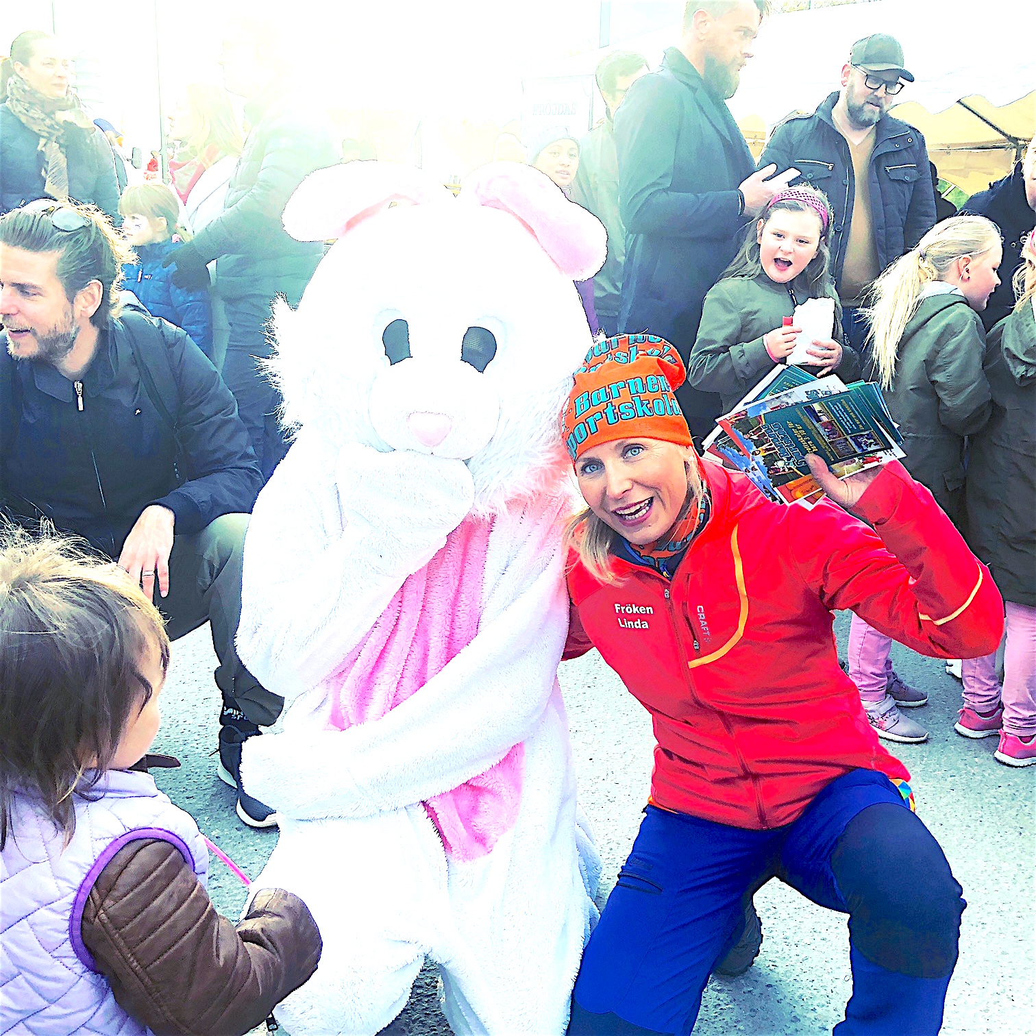 Superkaninen Knaskalle och Froken Linda Superkaninen Knaskalle och Froken Linda