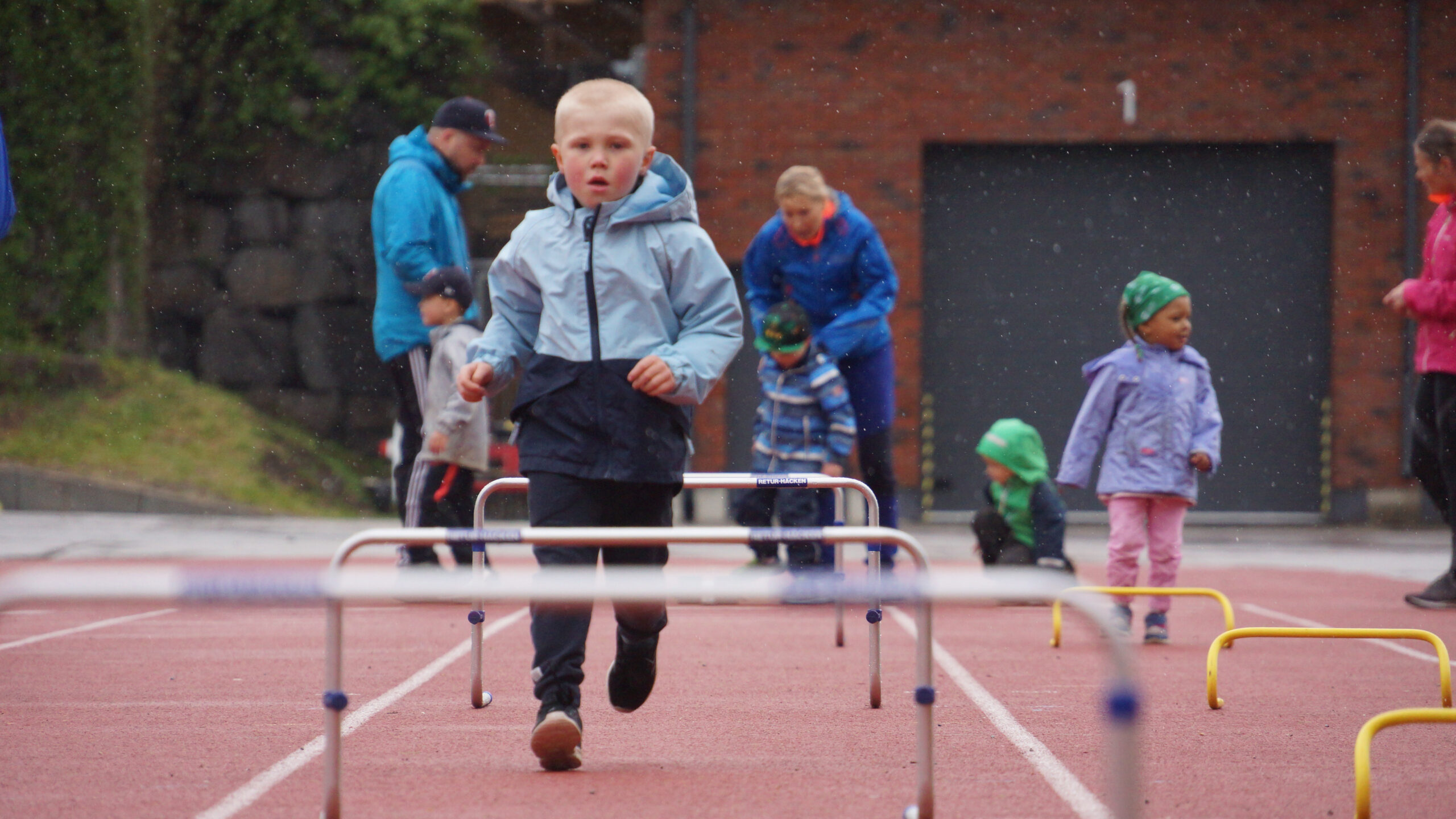 Idrottsskola för barn i Stockholm. Friidrottsskola för barn Stockholm, Friidrottsskola, Sportskola, Idrottsskola, Idrottsaktivitet för barn Idrottsskola för barn i Stockholm. Friidrottsskola för barn Stockholm, Friidrottsskola, Sportskola, Idrottsskola, Idrottsaktivitet för barn